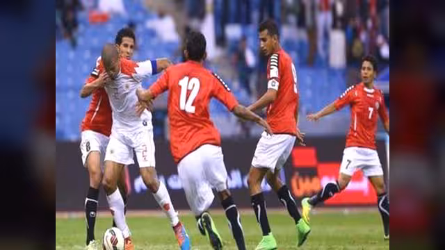 خليجي 22: المنتخب الوطني يخالف التوقعات ويخطف نقطة ثمينة من البحرين (فيديو ملخص المباراة)