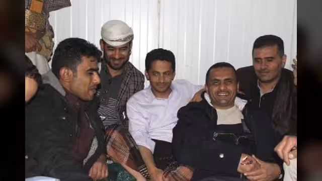 إشادات وتفاعل واسع مع مبادرة ناشطين بالتوجه لفك حصار الحوثيين لمنزل بصنعاء