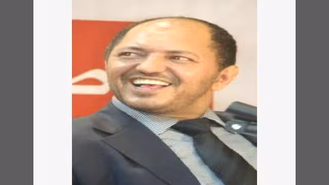 في رثاء مهندس الإنجاز العالمي..