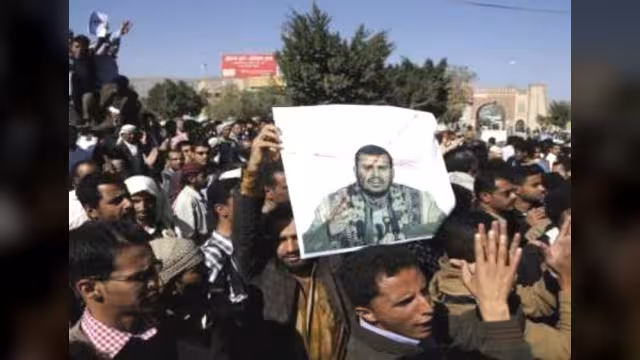 تظاهرات ضد الحوثيين ومحافظو الجنوب يؤكدون التمسك بوحدة اليمن واستقلاله