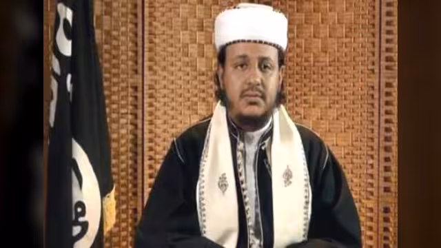 القاعدة يعترف بمقتل القيادي البارز في التنظيم حارث النظاري