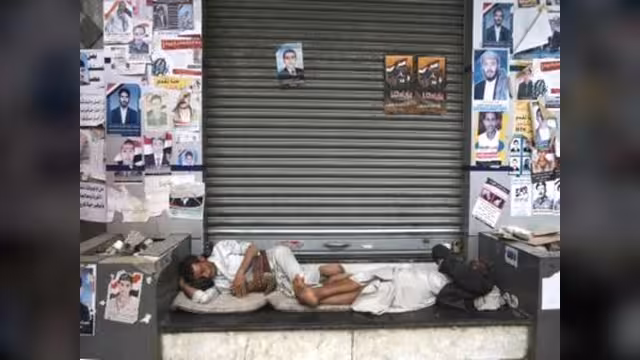 صنعاء بلا تجار ولافتات "للإيجار" تغزو الأسواق