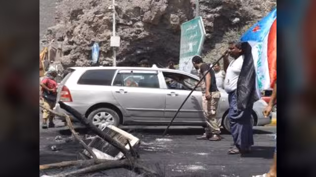 اشتباكات في عدن و"الحوثيون" يحاولون اقتحام موقعٍ عسكري