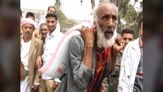أثرياء الحرب.. يمنيون يستغلون عاصفة الحزم لجني مكاسب اقتصادية