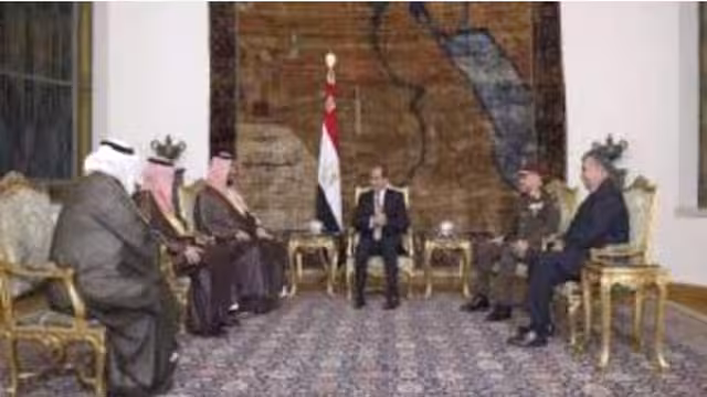 مصر والسعودية تتفقان على إجراء "مناورة استراتيجية كبرى"