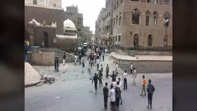 "داعش" يتبنى تفجير مسجد قبة المهدي بسيارة مفخخة