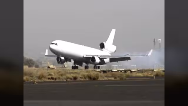 التحالف يمنع طائرة تحمل وفد الحوثيين من الهبوط بصنعاء