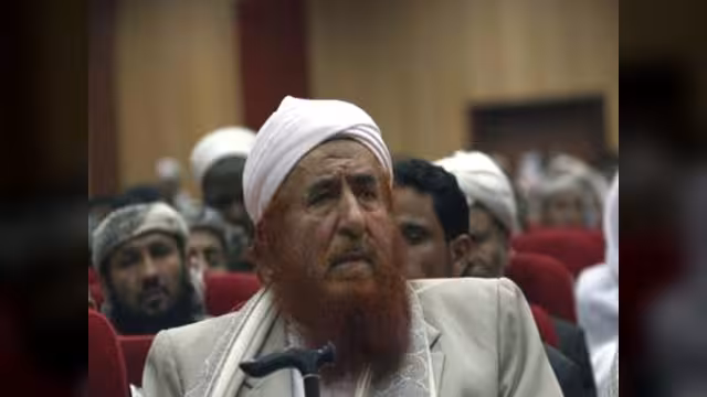 سجال انتقال الزنداني إلى السعودية والأدوار المثيرة للجدل