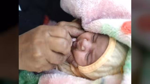 قابلات اليمن إلى الحياة