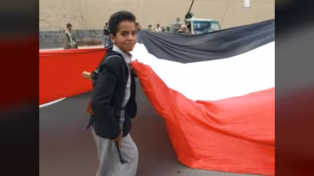 هل يؤيد اليمنيون عودة التلاميذ إلى المدارس رغم الحرب؟