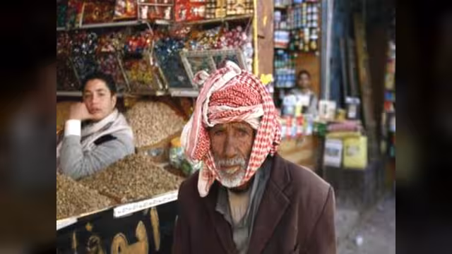 4 دور رعاية في اليمن لمليون مسن