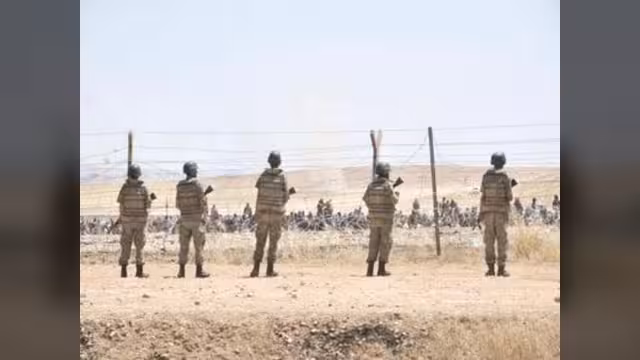 تركيا تعتقل مقاتلين حاولوا الانضمام إلى "داعش"