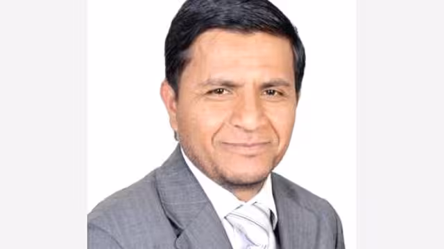ناطق وزارة الدفاع الذي تحدث عن خيانة مأرب: لست ناطقاً ولا منسقاً (حقيقة التصريح)