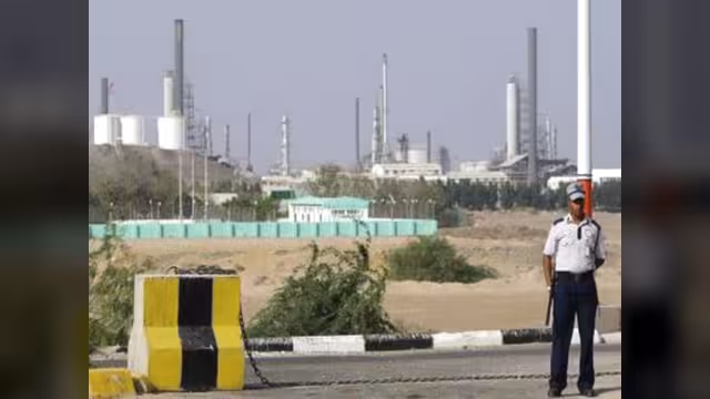 اليمن يستأنف إنتاج النفط بحماية التحالف