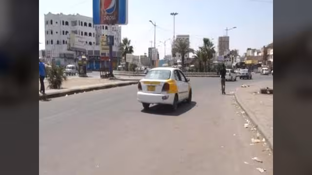 كساد السيارات في اليمن