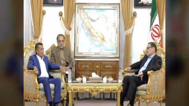 شمخاني يؤكد مواصلة طهران دعمها للحوثيين