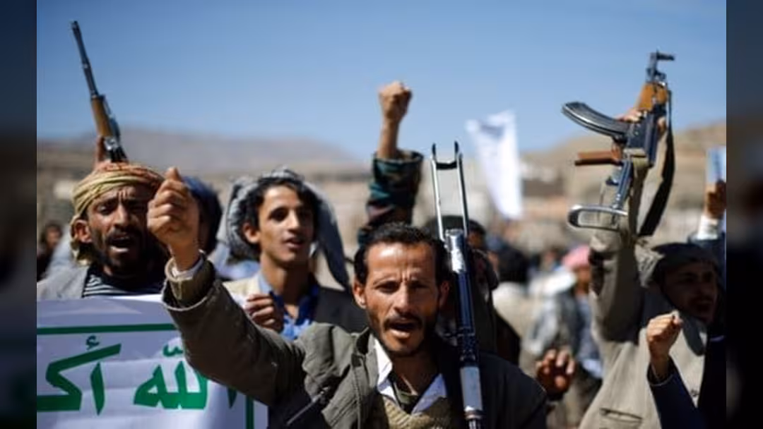 مقتل 17 مسلحا حوثيا في غارات للتحالف بالجوف