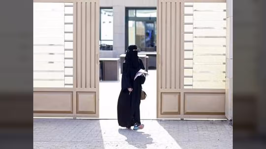 فوز سعوديتين على الأقل في انتخابات المجالس البلدية بالمملكة
