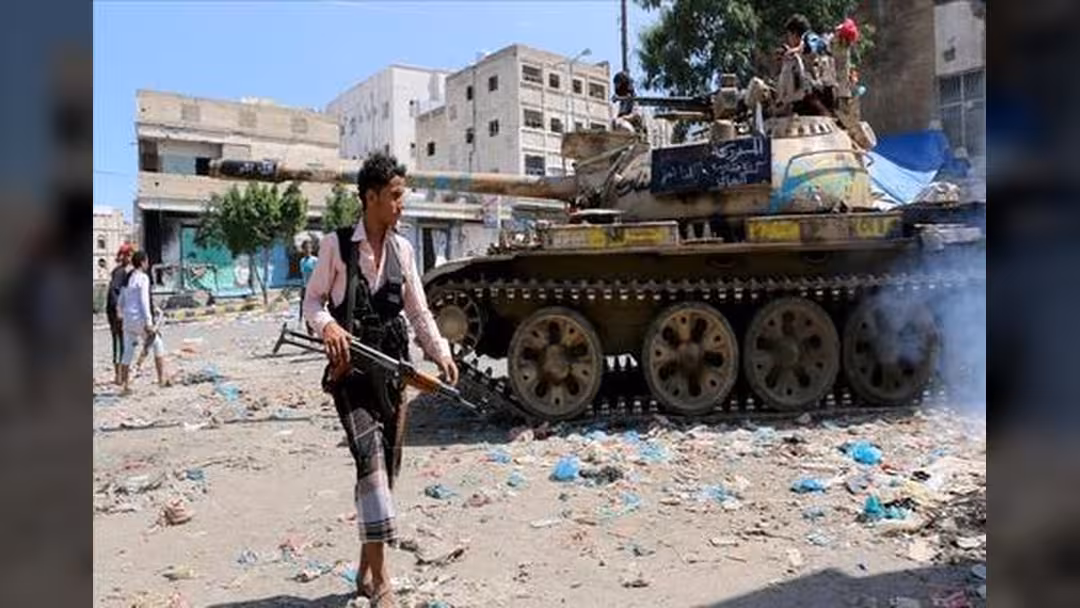 مقتل مدني و5 من المقاومة بنيران الحوثيين في تعز