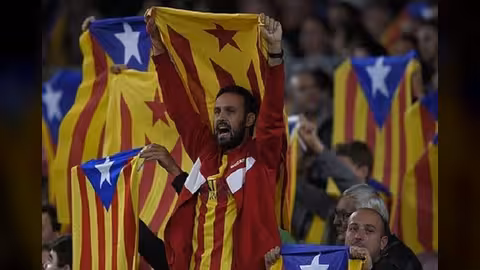 برشلونة يستعيد انفراده بصدارة الليغا (فيديو)
