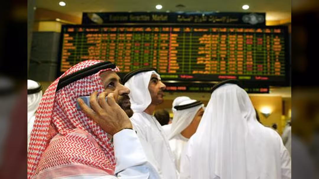 السوق السعودية تستقر قبل إعلان الميزانية وبورصة دبي تتعافى