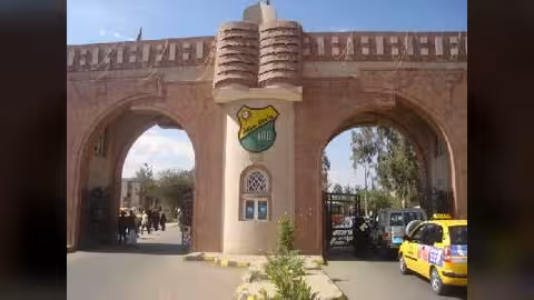نقابة التدريس في جامعة صنعاء: سنصعد خلال أسبوع إن لم يطلق الحوثيون المعتقلين