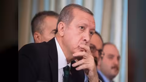 أردوغان: لن نرد على مواقف روسيا "الانفعالية"