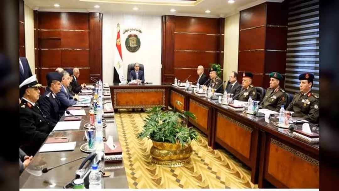 مصر تمدد مشاركتها العسكرية في اليمن لسنة إضافية
