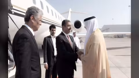 بحاح يصل إلى العاصمة الإماراتية أبوظبي
