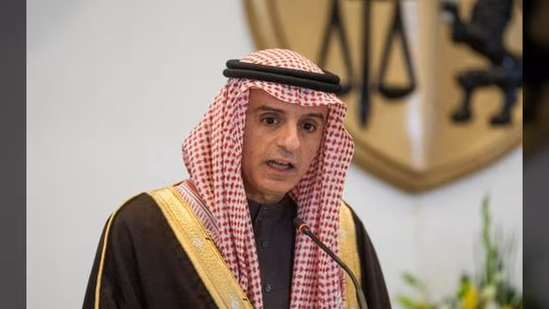السعودية تقطع علاقاتها بإيران وتطرد دبلوماسييها وتتعهّد بمواجهة سياساتها