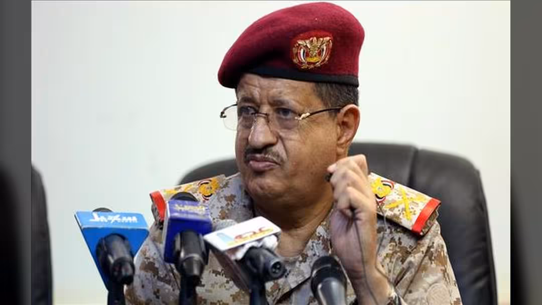 المقدشي: الحوثيون دمروا الجيش ونعيد بناءه من الصفر