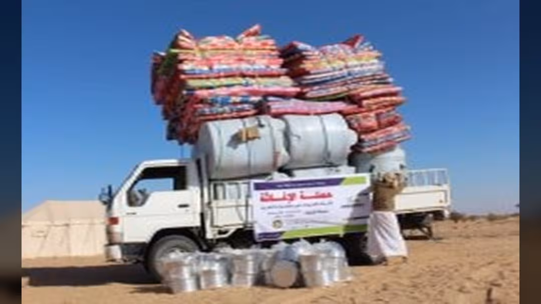 تدشين حملة إغاثية لأبناء محافظة الجوف في صحراء العبر بحضرموت