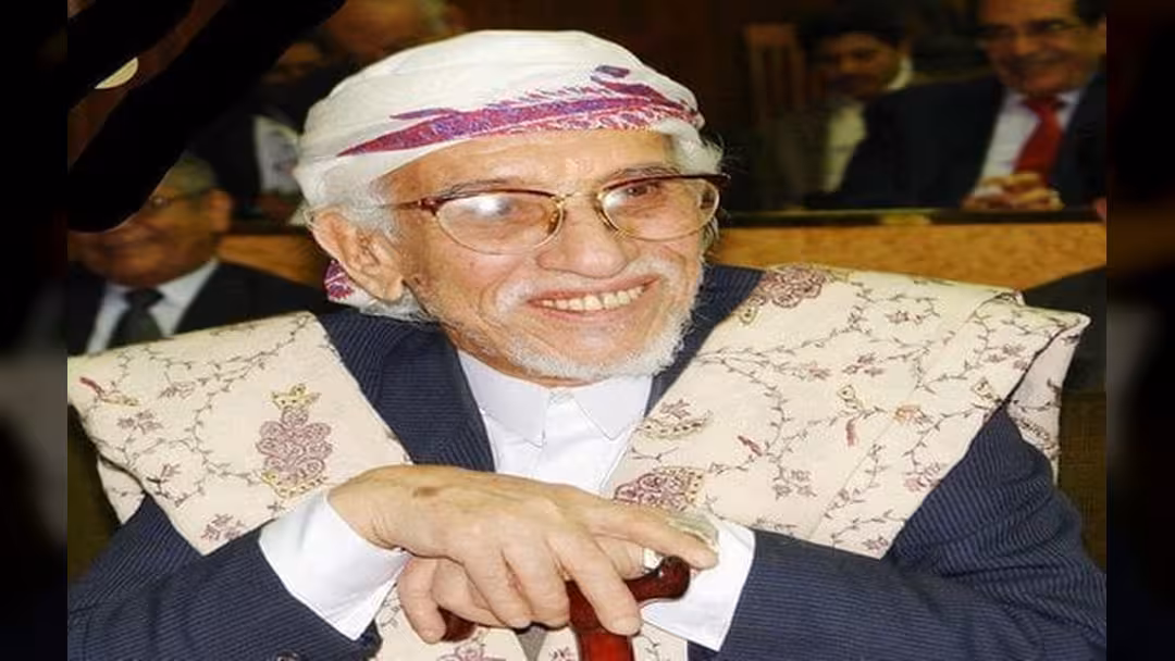 رائعة الحب والبن بالفيديو.. فلكي يمني: قران القمر والثريا السبت القادم