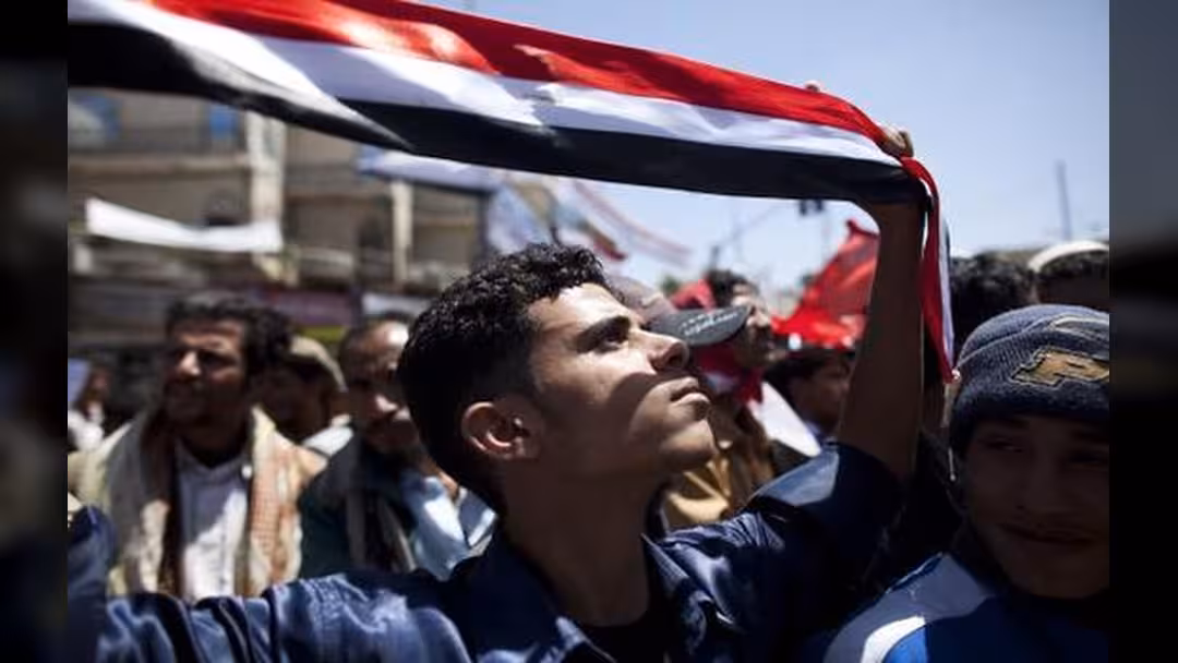 اليمنيون والخيارات المرّة: قوى الانقضاض على الثورة