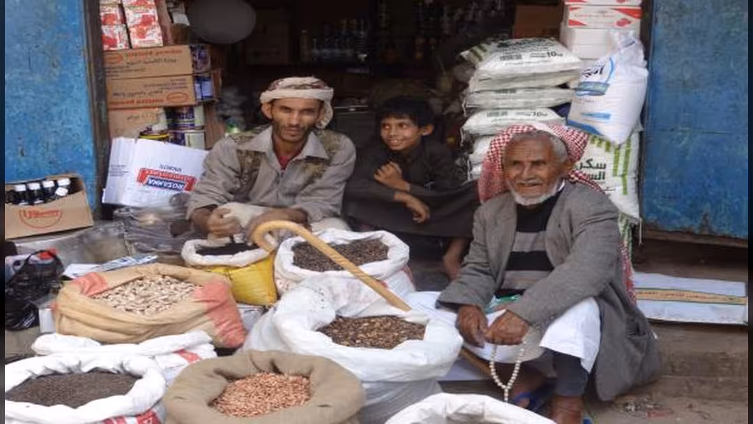اليمن يعجز عن تدبير سيولة لاستيراد السكر والأرز