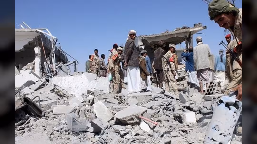 طيران التحالف يقصف مواقع الحوثيين في صعدة