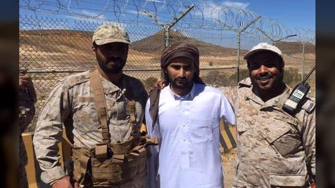 مصادر: وفد من الحوثيين يسلم السعودية أحد الجنود الأسرى