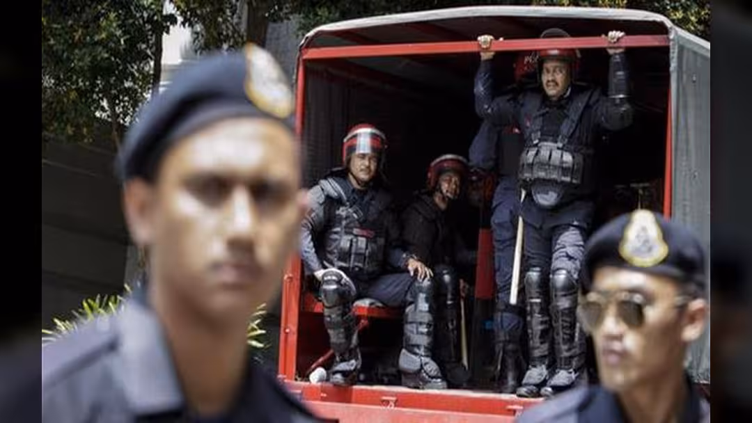 اعتقال 14 شخصا في حملات مكافحة الإرهاب بماليزيا