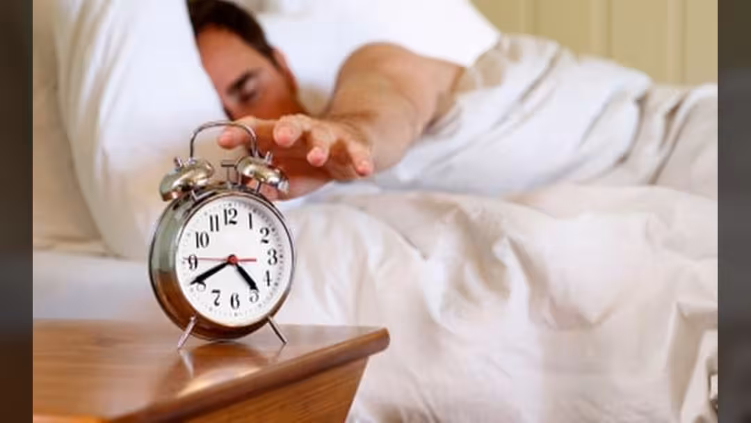 3 تطبيقات تمنعك من العودة للنوم بعد الاستيقاظ