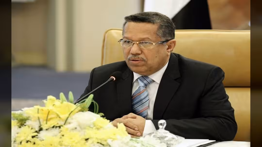 بن دغر: السلام لن يأتي إلا بتنفيذ القرار الأممي 2216
