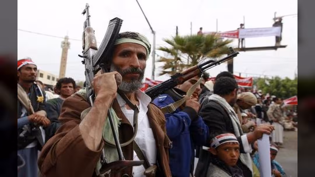 جيرة السعودية والحوثيين: انقسام يمني حول تفسير مواقف الجبير