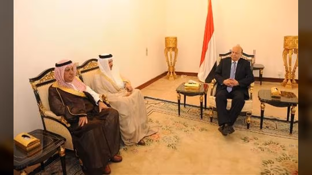 هادي يستقبل أمين عام مجلس التعاون الخليجي في الرياض