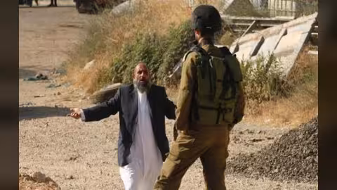 إسرائيل تمنع دخول جميع الفلسطينيين إلى أراضيها