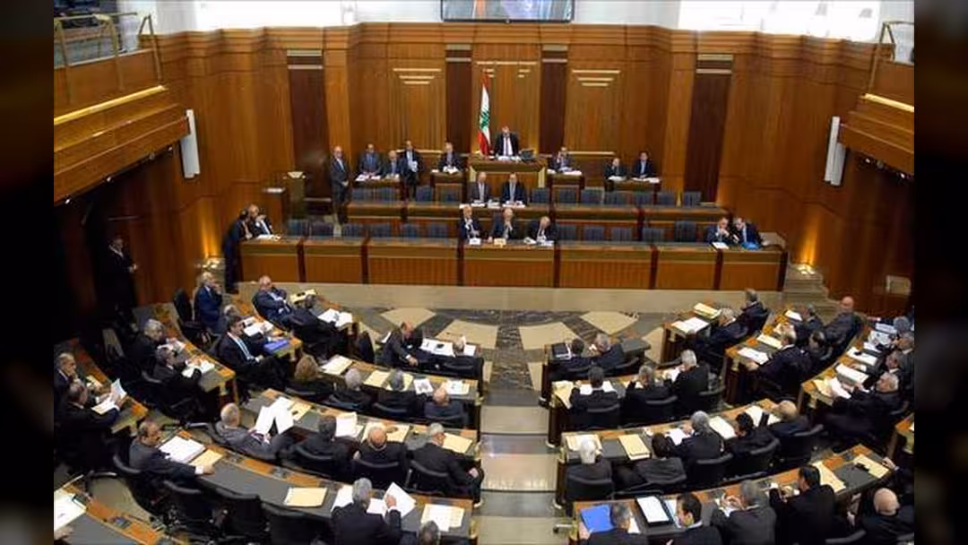 البرلمان اللبناني يفشل للمرة الـ40 في انتخاب رئيس للبلاد