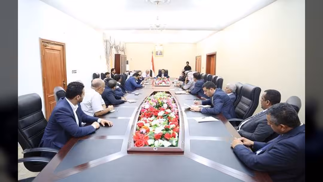 دلالات عودة الحكومة إلى عدن