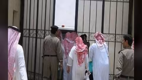 السعودية: إطلاق 420 سجيناً بعفو ملكي لمناسبة شهر رمضان