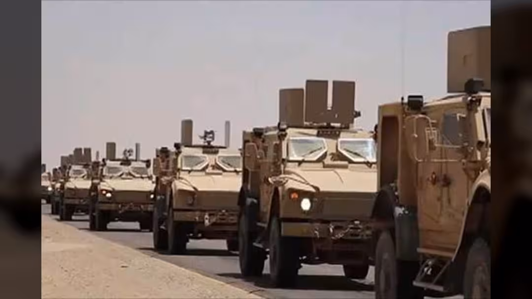 التحالف يدفع بتعزيزات عسكرية إلى لحج