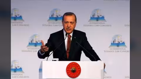 إردوغان: مليون لاجئ قد يفدون إلى تركيا إذا بدأ النزوح من حلب