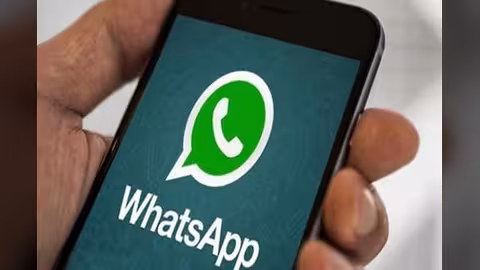 واتس آب تدخل سوق تحويل الأموال قريباً