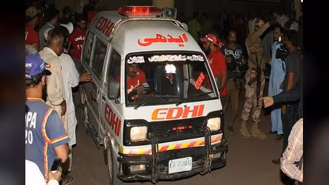 ارتفاع حصيلة قتلى تفجير ضريح في باكستان إلى 52